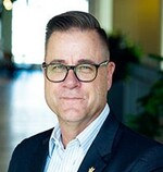 Dr. Robert Huizinga Headshot