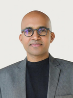 Chandu Thota Headshot