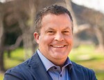 Pete Thompson Headshot