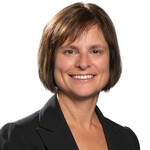 Julia MacDonough Headshot