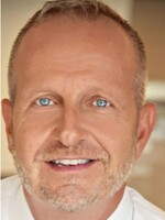 Craig Gatarz Headshot