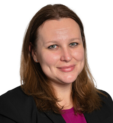 Sarah Leeper Headshot