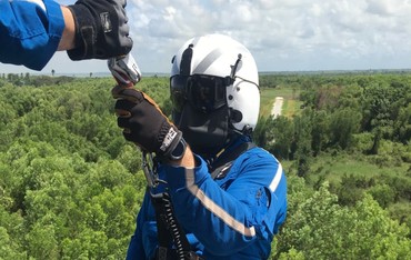 Photo of an Search And Rescue Crew