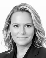 Jen Stakich Headshot