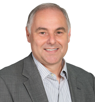 Almir Davis Headshot