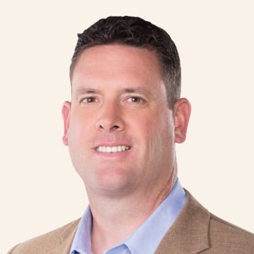 Headshot of Geoff Richards