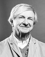 Charles Davis Headshot