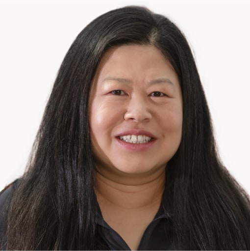Angie Tse headshot