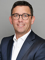 Roger Claessens Headshot