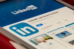 Asking For a LinkedIn Recommendation