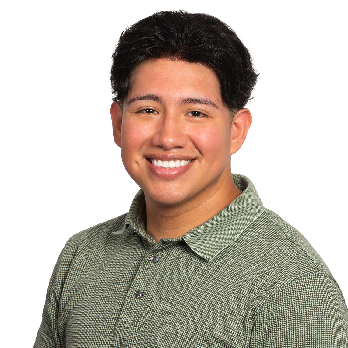 Hector Grande headshot