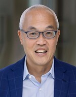 Derek Chang Headshot