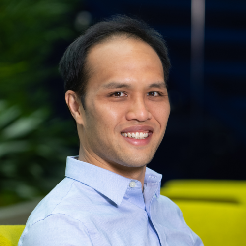 Troy Lau