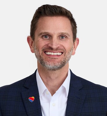 Tom Doxey Headshot