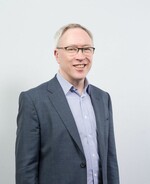 Oliver Graham Headshot