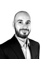 Geoff Marr Headshot of Geoff Marr, Vice President, Associate General Counsel for Medipharm Labs