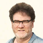 Andrew Suckling Headshot