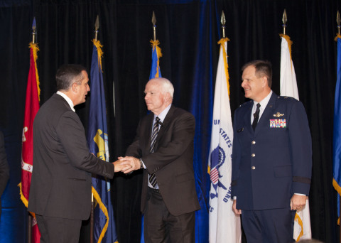 Intel and Senator John McCain Honor Our Veterans