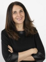 Catherine Dunleavy Headshot