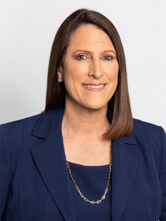 Lynn White 