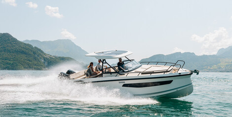 Brunswick Shines at Düsseldorf Boat Show with Award-Winning New Products, Strong Sales, and Market Leadership