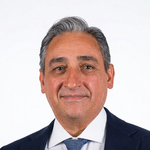 Raúl del Villar Headshot