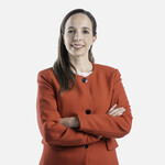 Lucia Dorronsoro Headshot