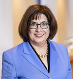 Marie Chandoha Headshot