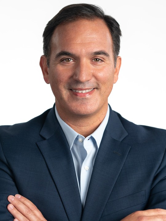 José E. Cil