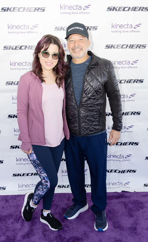 Skechers President Michael Greenberg and Dani Bowman at the 2022 Skechers Pier to Pier Friendship Walk in Manhattan Beach, CA. (Photo: Will Hartman, Desert Rose Photography)