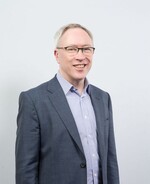 Oliver Graham Headshot