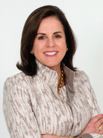 Janet Risi Headshot