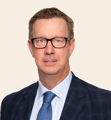 Headshot of Erik Hoag.