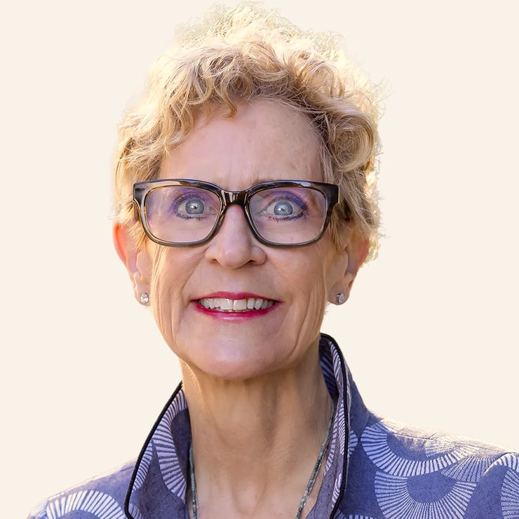 Headshot of Denny Marie Post