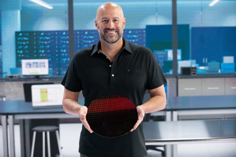 Gregory M. Bryant, Intel executive vice president and general manager of the Client Computing Group, holds a wafer based on the 10nm SuperFin process technology for the Intel global launch event for 11th Gen Intel Core processors on Wednesday, Sept. 2, 2020. (Credit: Walden Kirsch/Intel Corporation)