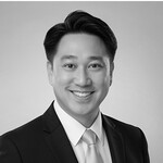 Ronnie Tao Headshot