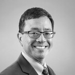 Andrew Huie Headshot