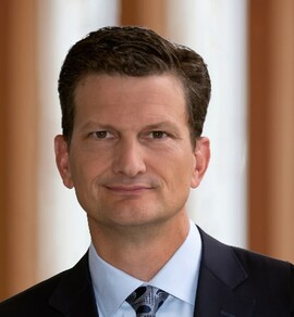 Headshot of William B. Thomas