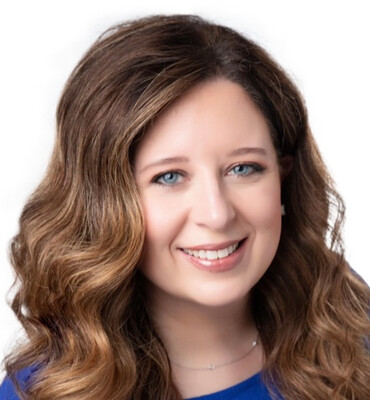 Suzanne Jones Headshot