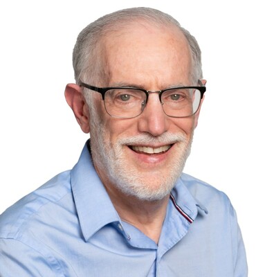 Phil Hattis Headshot