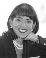 ANITA MENDIRATTA Headshot