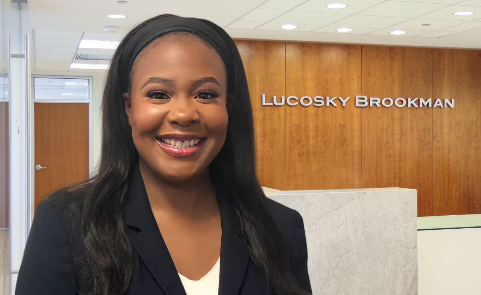 Olivia Jones Picture