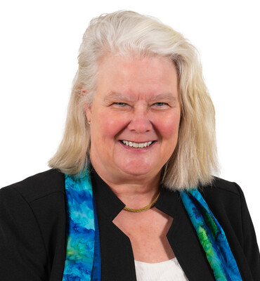 Kathryn Brinsfield Headshot