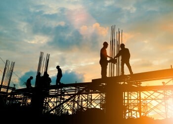 Filling the Gap: The Role of Public Finance in Addressing Labor Scarcity