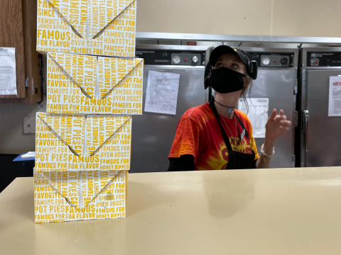 Employees from Lee’s Famous Recipe Chicken restaurants in Ohio receive drive-thru orders via an artificial intelligence assistant that contacts them through their headsets. (Credit: Lee’s Famous Recipe Chicken)