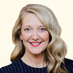 Angela Dalton Headshot