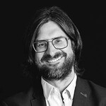 Manfred Mueller Headshot