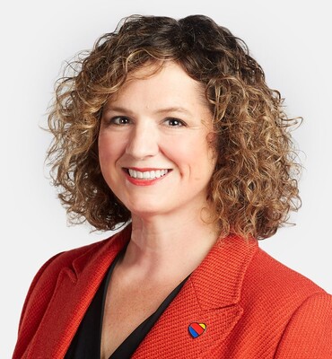 Lauren Woods Headshot