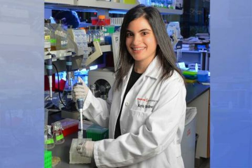 Katie Bodner, Ph.D. candidate at Stanford, named Hertz-Draper Fellow in 2016, working in a lab.