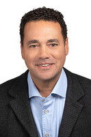 Henry Moniz Headshot